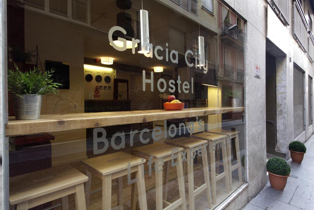 Gracia City Hostel Barcelona Luaran gambar A hostel in Barcelona, Spain